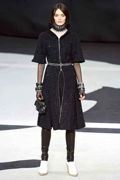 Look 43